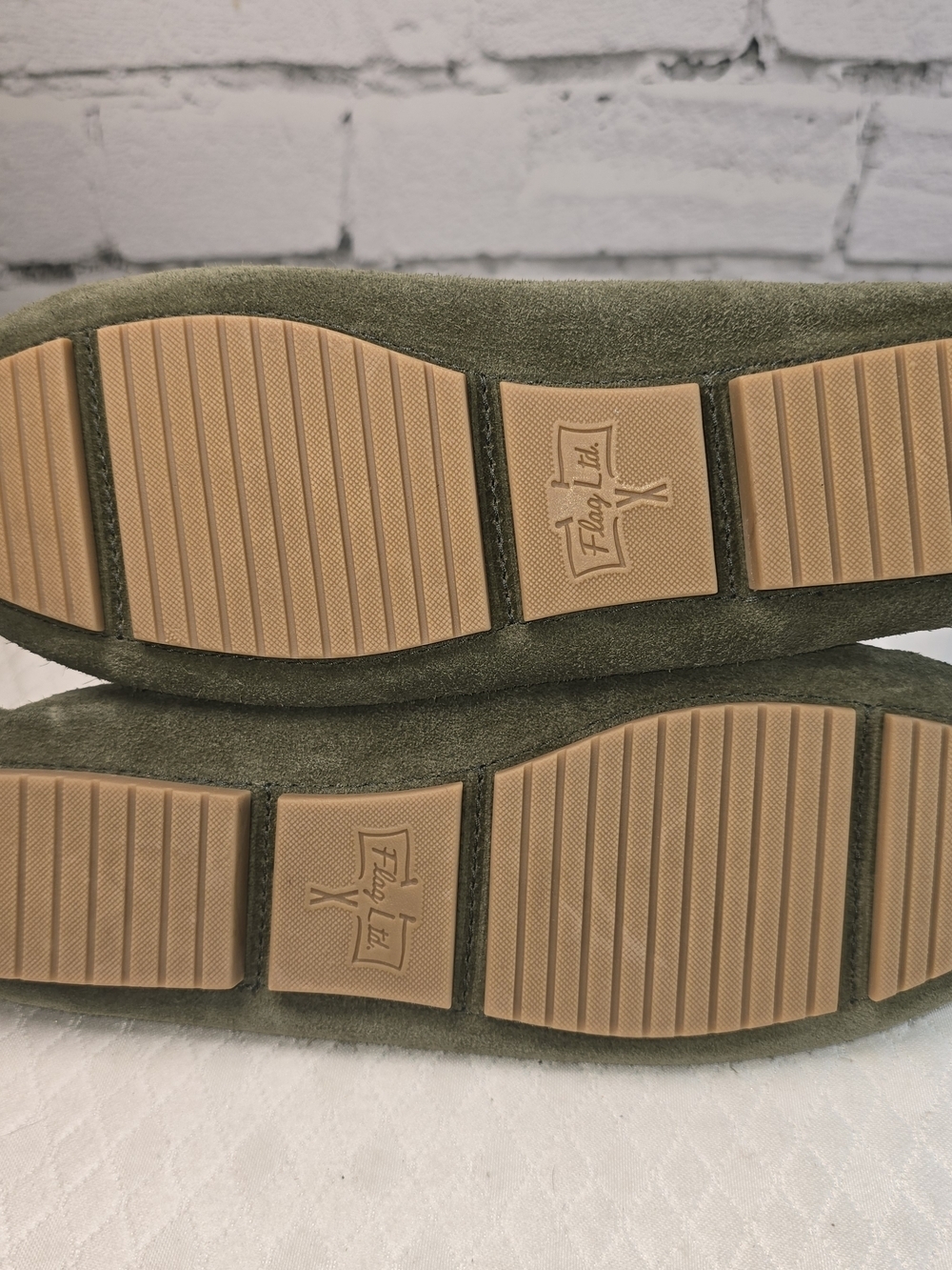 FLAG LTD OLIVE GREEN SUEDE PENNY LOAFERS DRIVING SHOE WOMENS SIZE 6.5 - Picture 9 of 11